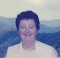Elaine M Hopper